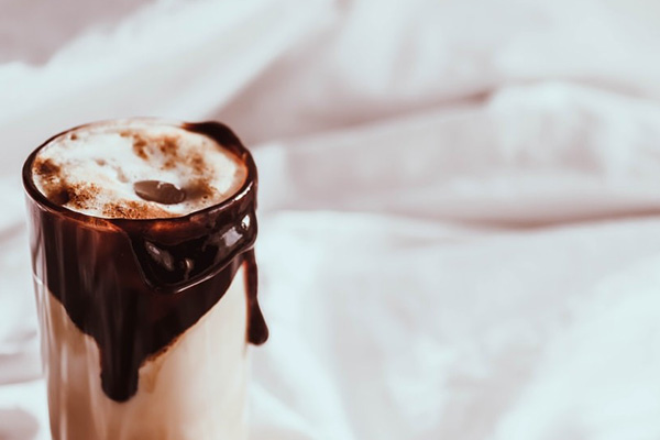 Hot Chocolate Floats